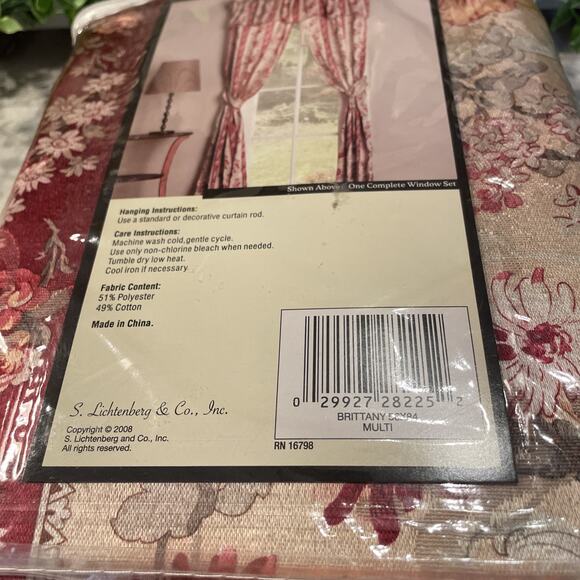 Lichtenberg Brittany Floral One Complete Window Set 56x84" Vtg Gold Red Cottage - Picture 2 of 4